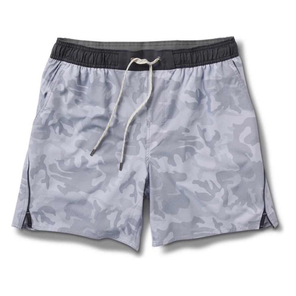 Vuori Gray Camo drawstring short size medium